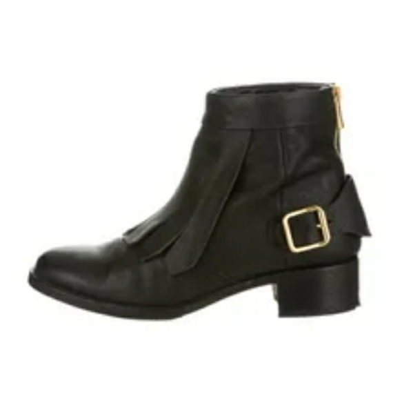 RUPERT sanderson vronyblack leather ankle booti…